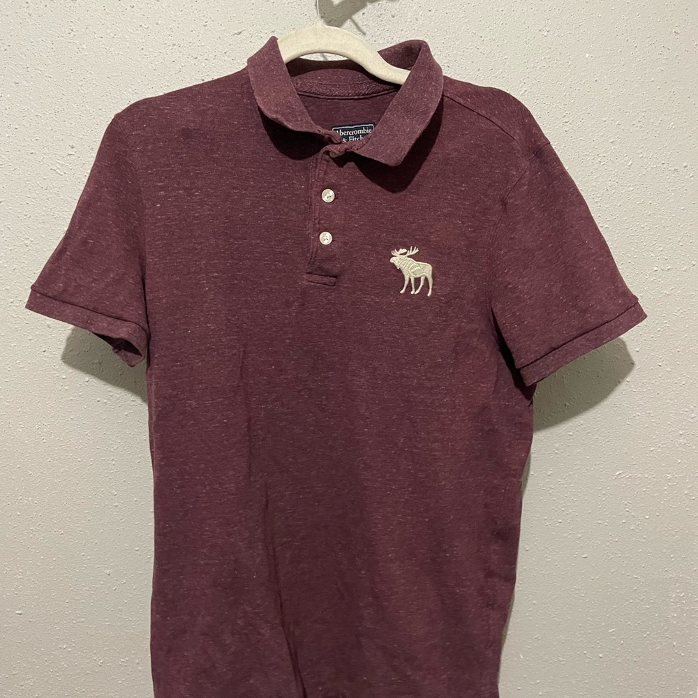 Abercrombie Maroon T-Shirt